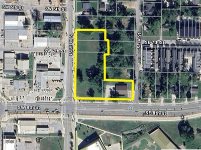 701 S Main St, Bentonville, AR, 72712
