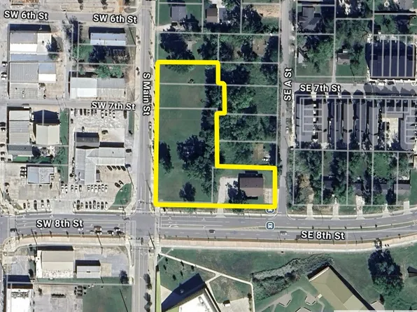 701 S Main St, Bentonville, AR 72712