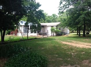 868 Eastern Valley Ln, Whitesboro, TX 76273