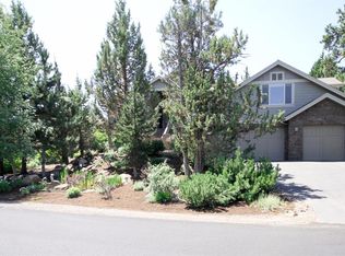 3286 NW Fairway Heights Dr, Bend, OR 97703