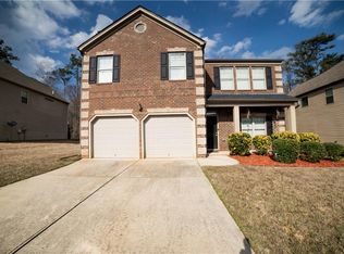 376 Pernell Dr, Hampton, GA 30228