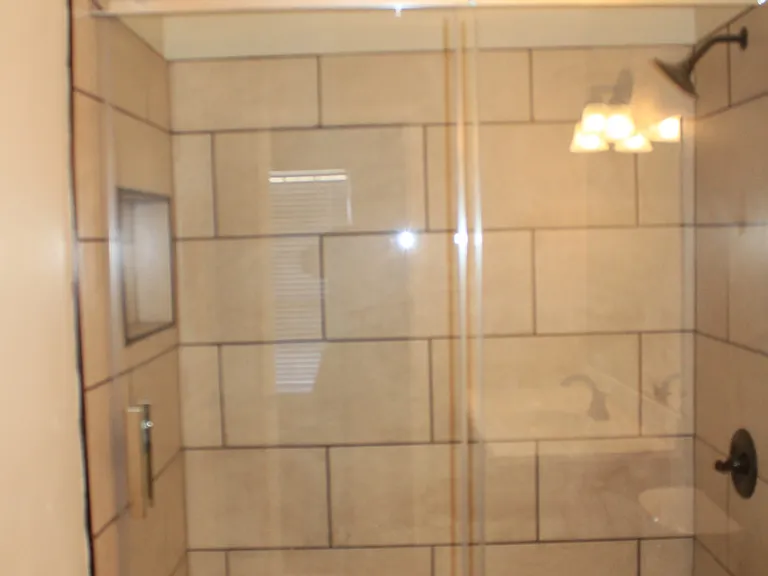 4104 Spencer St — Photo 15