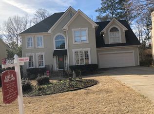 950 Windwalk Ct, Roswell, GA 30076