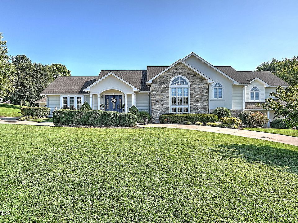 1st image of 414 Carter Hill Rd