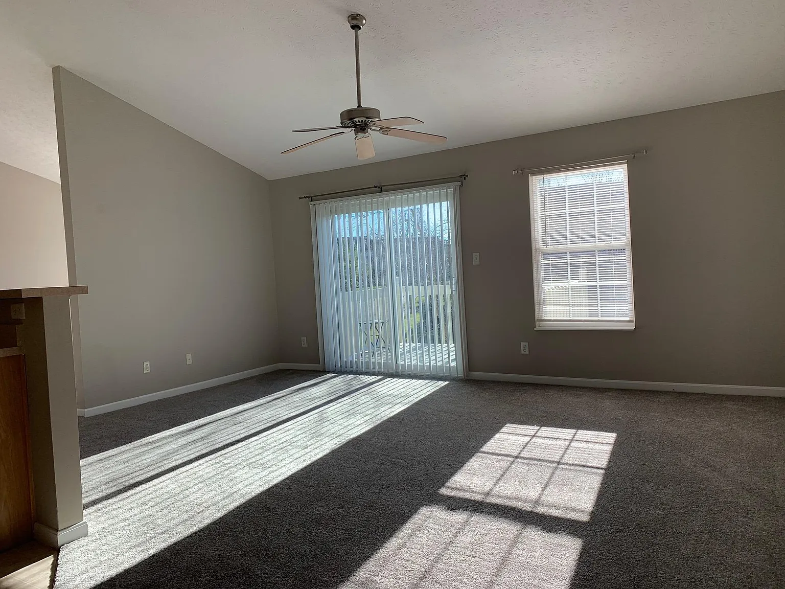 3 bed, 1633 sqft, $2,150 — Photo 4