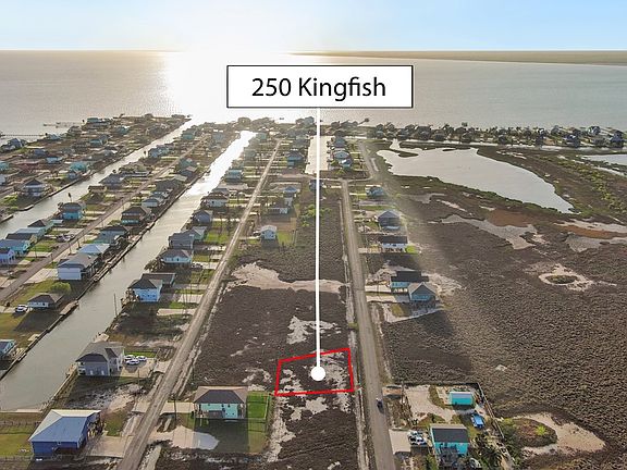 2nd image of 250 Kingfish Dr