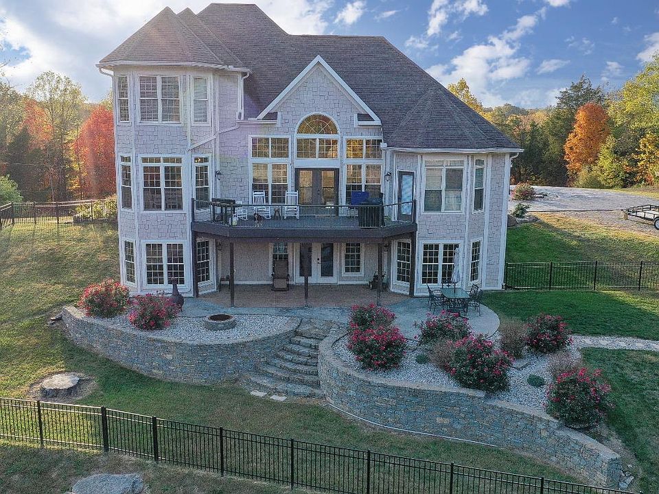 7246 Camden Sugar Valley Rd, Camden, OH 45311 | Zillow