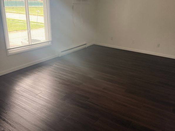 1 Richards Dr APT 5