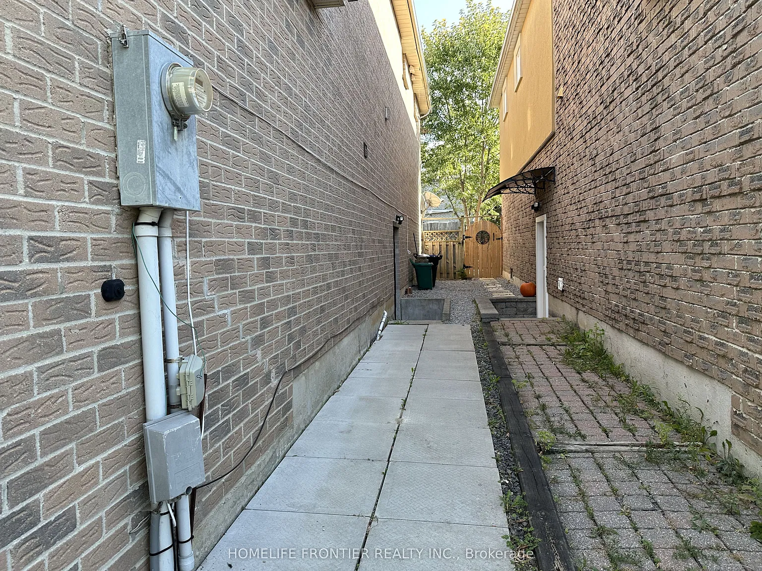 2 bed, $1,700 — Photo 2