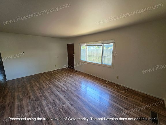 3rd image of 6331 New Hampshire Ave