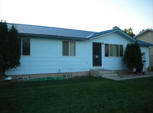 560 Flamingo Ave, Shelley, ID 83274
