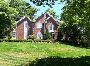 5400 Chiltern Hls, Charlotte, NC 28215