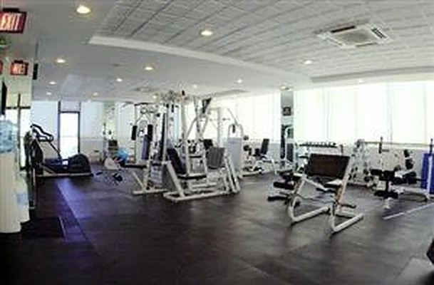 Rented by Douglas Elliman | media 18