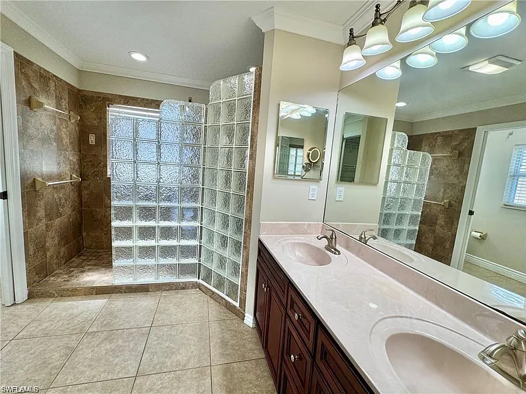 11661 Plantation Preserve Cir S — Photo 31