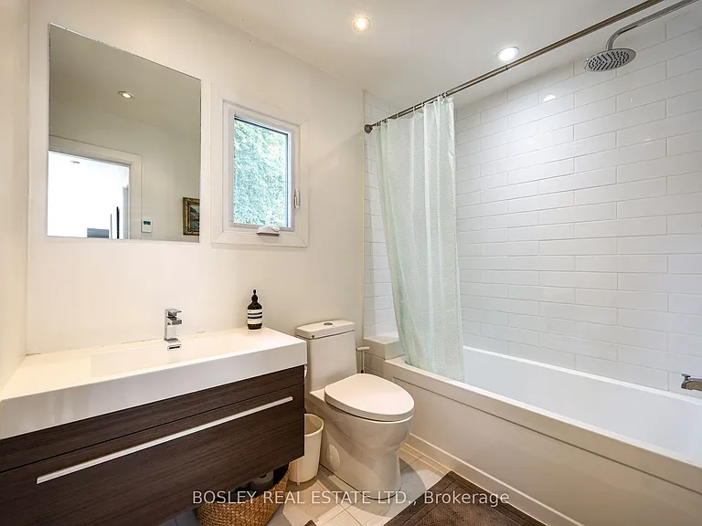 75 Boston Ave — Photo 18