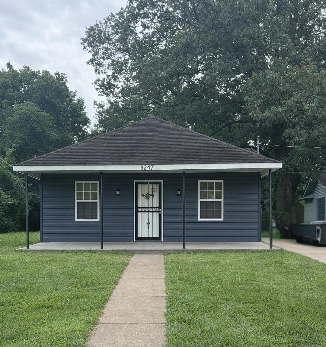 3427 Powell Avenue - 1 — Photo 1
