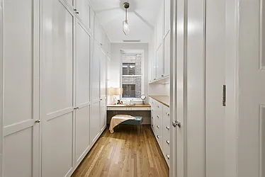 Sold by Nest Seekers International