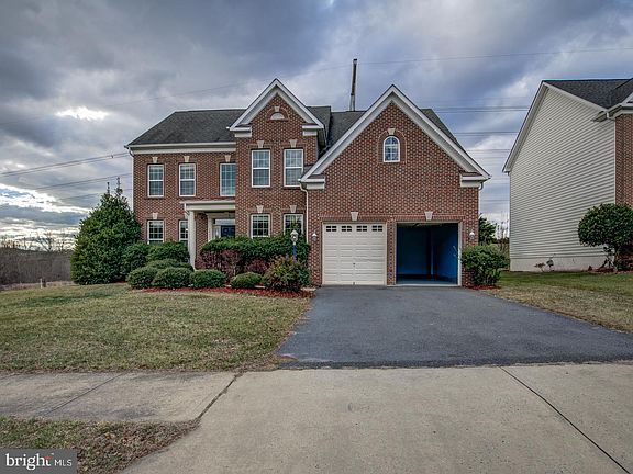 2nd image of 16463 Boatswain Cir