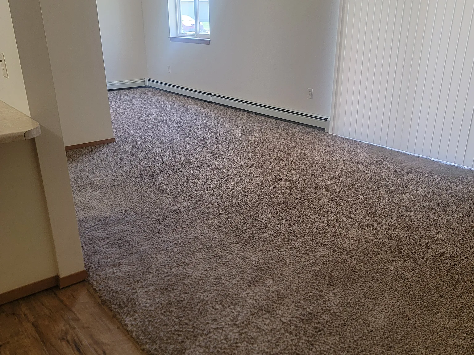1512 N Garfield Ave — Photo 4