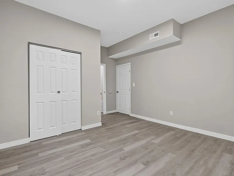 3223 Minnesota Ave #2F — Photo 35