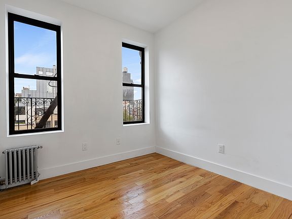 4th image of 61 Delancey St APT 7