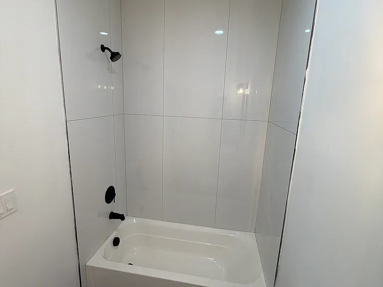 380 S 10th St #1 — Photo 19