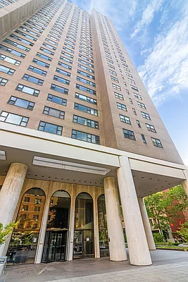 Rented by Compass | media 20