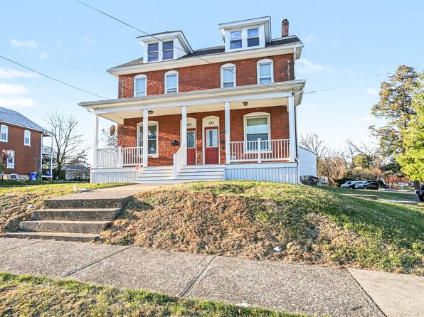 143-145 15th St APT 1