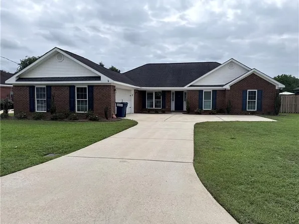 7050 Haleys Way, Theodore, AL 36582
