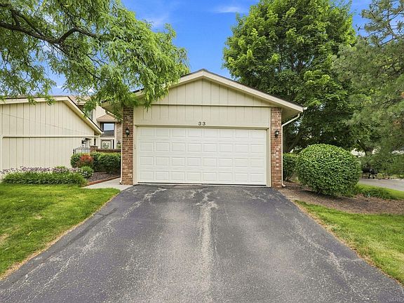 2nd image of 33 Kirks Ct