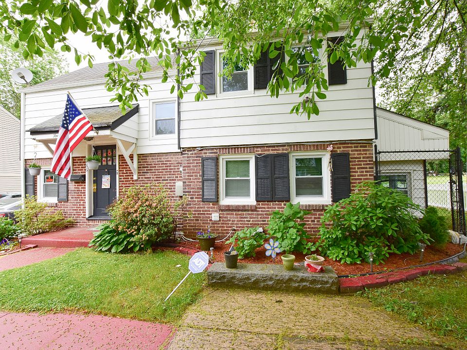 1st image of 486 E Barber Ave
