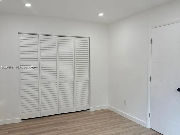 7521 NE 2nd Ct #5 — Photo 15