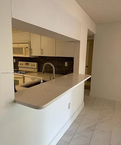 8933 SW 123rd Ct #207-5 — Photo 8