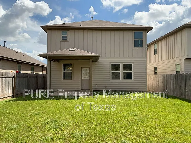 140 Earl Keen St — Photo 35