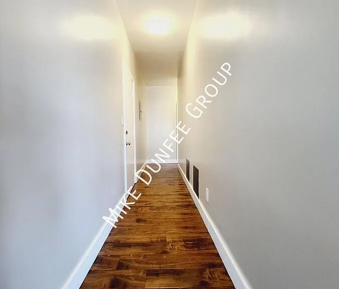 412 E 7th St #2 — Photo 13