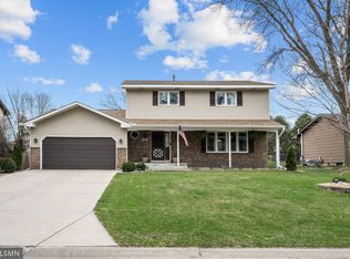 2251 Heritage Ln, New Brighton, MN 55112