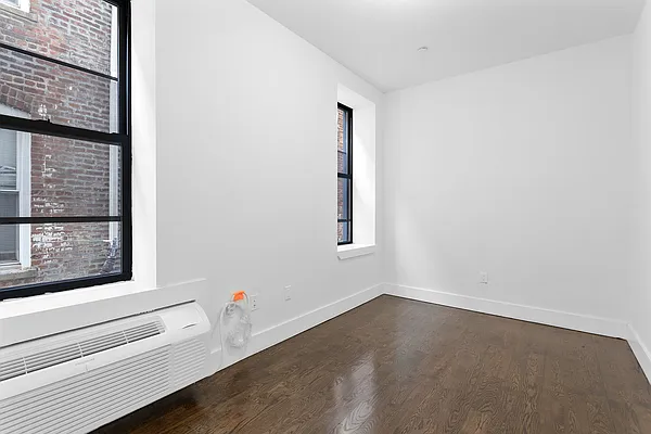 Rented by Reavis | media 17