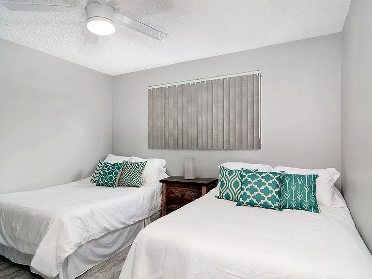 735 Balboa Ct — Photo 13