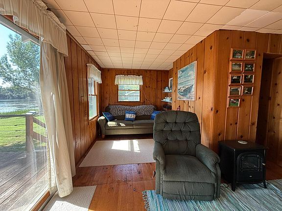 5th image of 22904 Wood Lake Dr