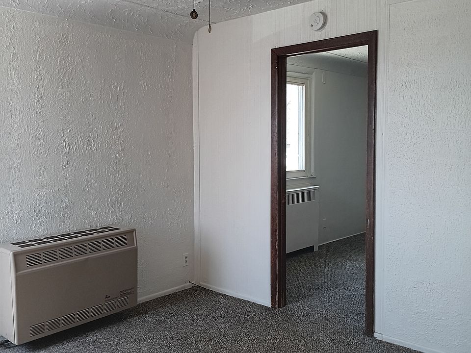 Living room/bedroom