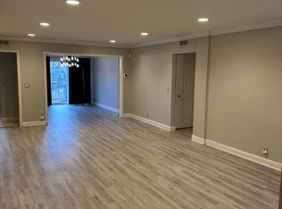 2270 Madison Rd UNIT 1A, Cincinnati, OH 45208