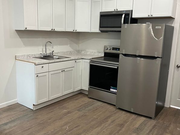 1018 W Indiana Ave FLOOR 2