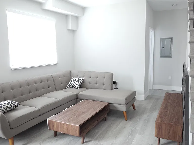 5403 Carlin St #2 — Photo 4