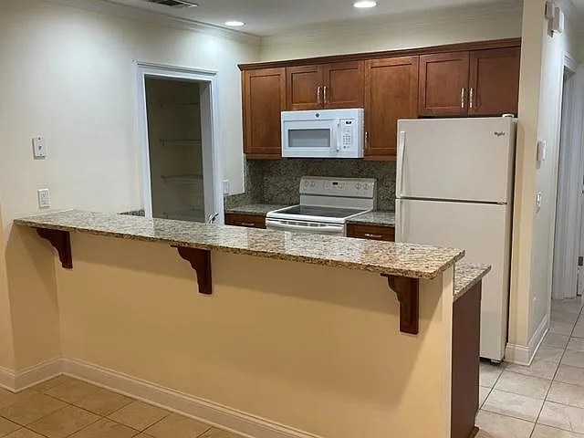Breakfast bar