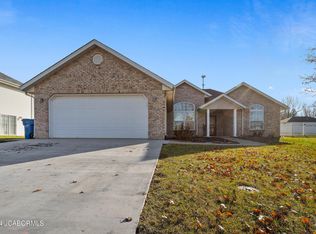 149 Northrup Ave, Holts Summit, MO 65043