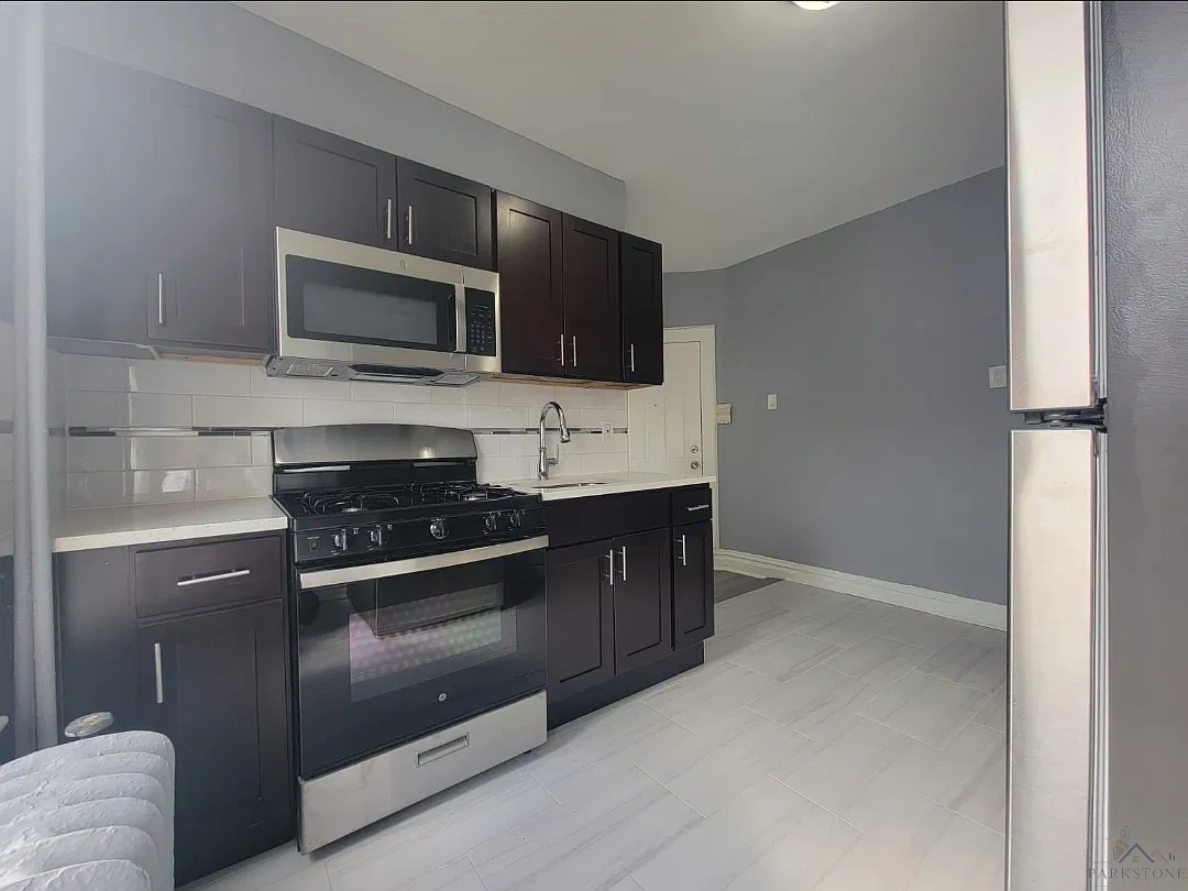 1 bed, $1,725 — Photo 3