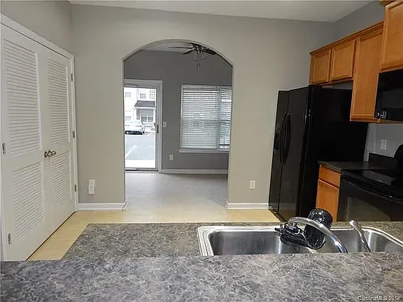 9709 Turning Wheel Dr — Photo 5