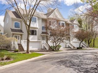 915 Fairfield Way, Minnetonka, MN 55305