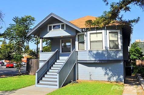 Welcome to this charming East Sacramento Highwater Bungalow.