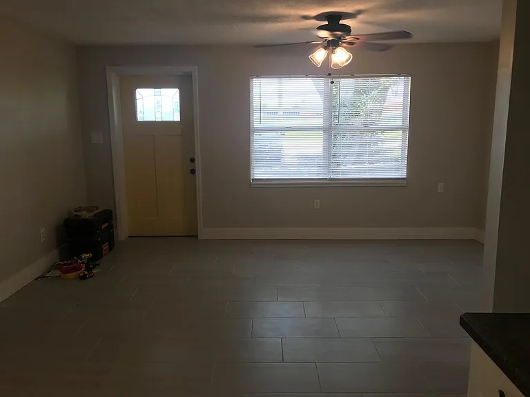2099 NE Goolsby St — Photo 4